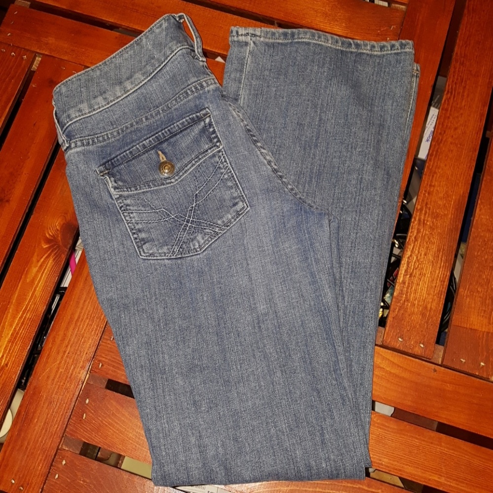 Gap curvy jeans. Never worn.